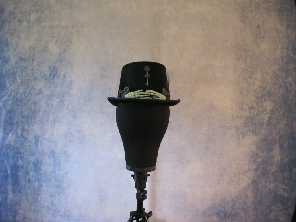 Black skeleton hat